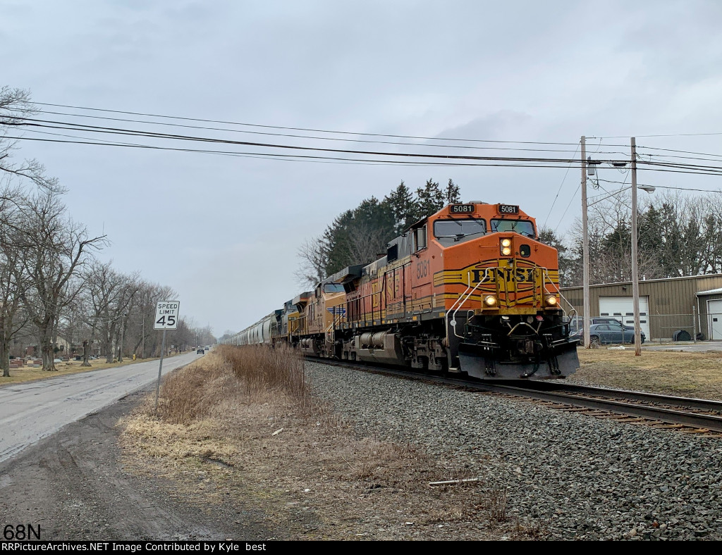 BNSF 5081 on 68N 